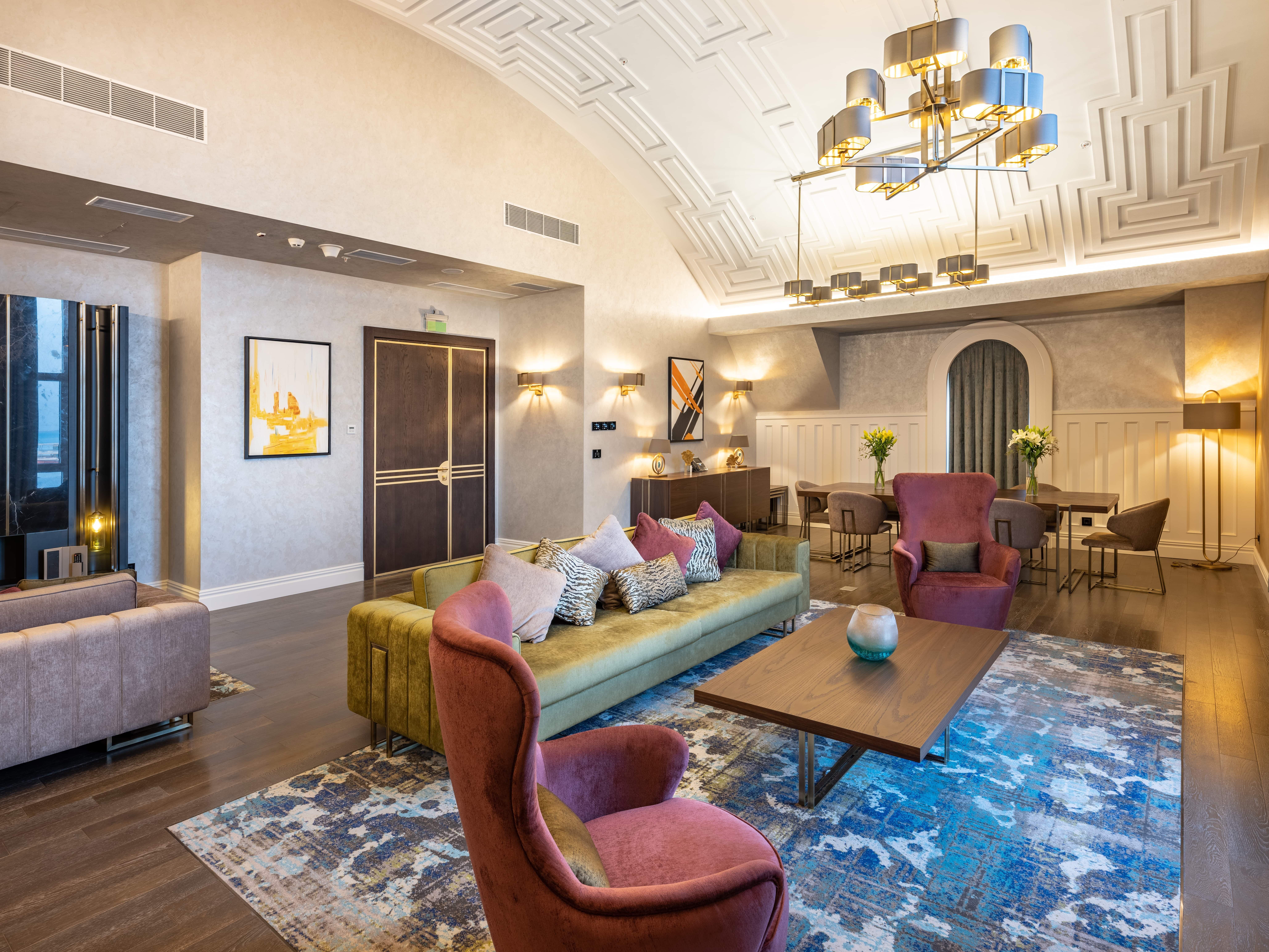 Hotel Intercontinental Baku By Ihg Esterno foto The interior of the hotel