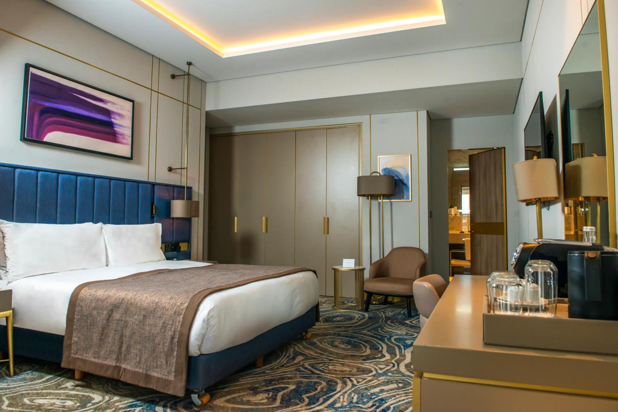 Hotel Intercontinental Baku By Ihg Esterno foto Deluxe room