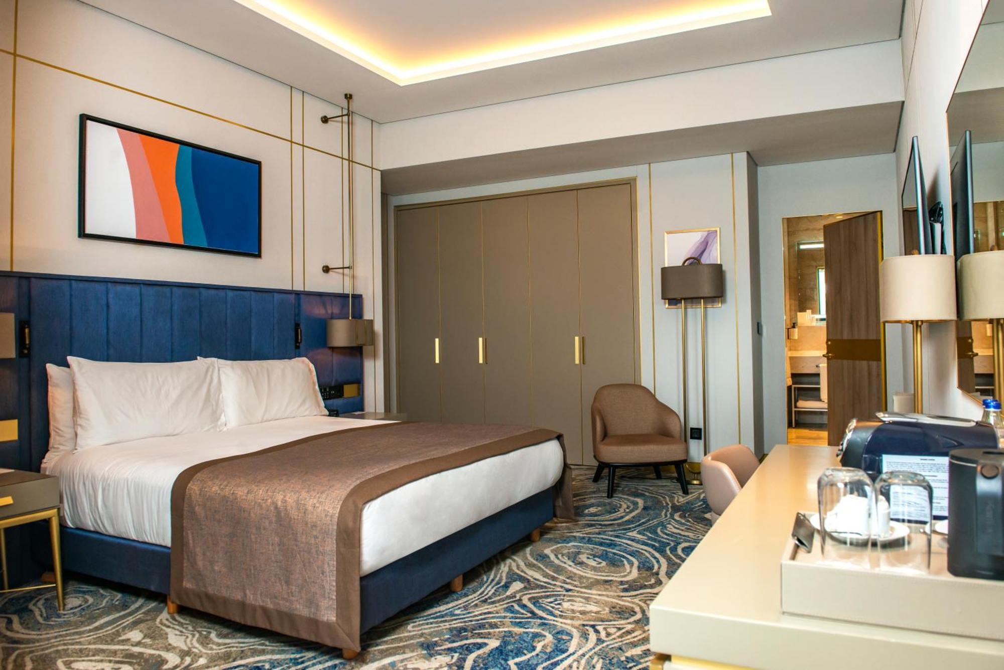 Hotel Intercontinental Baku By Ihg Esterno foto Deluxe room